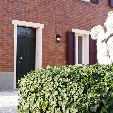 Corte Del Picchio & Breakfast Castel Guelfo Di Bologna