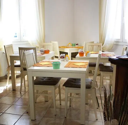 לינה וארוחת בוקר Corte Del Picchio & Breakfast 4*