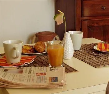 فندق مبيت وإفطار Corte Del Picchio & Breakfast 4*