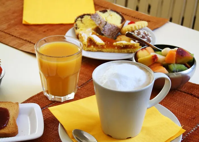 阿拉哥德尔平克住宿加早餐酒店