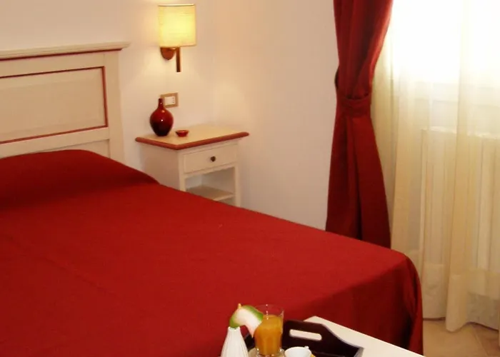 阿拉哥德尔平克住宿加早餐酒店