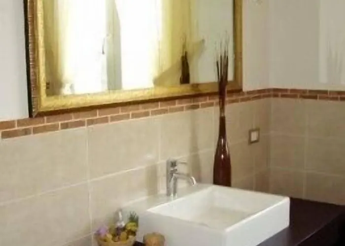 阿拉哥德尔平克住宿加早餐酒店